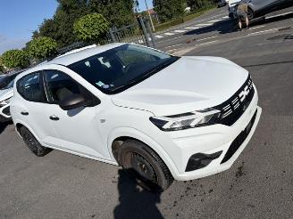 Voiture accidenté Dacia Sandero GPL 2024/2