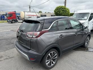 krockskadad bil auto Opel Crossland 120 JAHR OPEL 2019/7