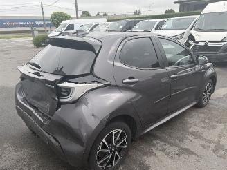 Toyota Yaris HYBRID AUTOMAAT picture 4