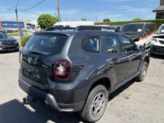 Schadeauto Dacia Duster  2019/3