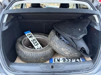 Peugeot 308  picture 13