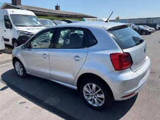 Damaged car Volkswagen Polo  2017/8