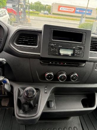 Nissan Nv400 DOUBLE WHEELS picture 6
