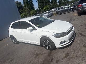 krockskadad bil auto Volkswagen Polo  2018/8