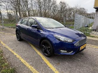 Ford Focus 1.0 Titanium picture 7