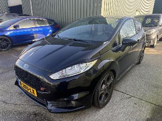 Auto incidentate Ford Fiesta 1.6 ST2 2016/6