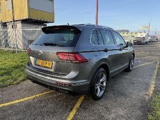 Volkswagen Tiguan 1.4 TSI ACT Highline R picture 6