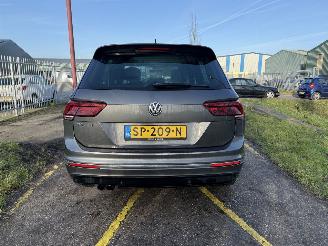 Volkswagen Tiguan 1.4 TSI ACT Highline R picture 5