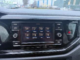 Volkswagen Polo 1.0 TSI Life picture 18