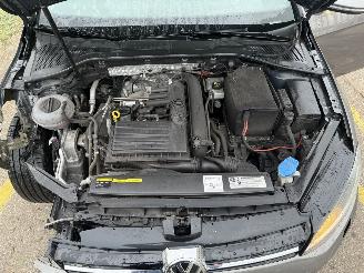 Volkswagen Golf 1.2 TSI Highline R picture 12