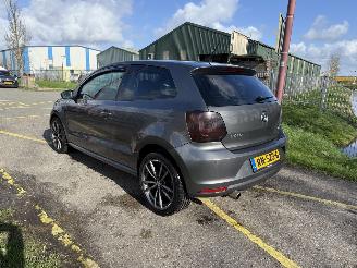 Volkswagen Polo 1.2 TSI Highline Automaat picture 3