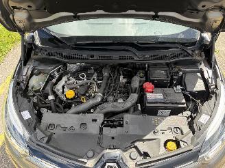 Renault Captur 1.3 TCe Intens picture 17
