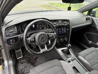 Volkswagen Golf 1.0 TSI Highline R Business picture 11