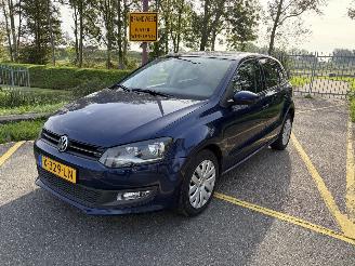 krockskadad bil auto Volkswagen Polo 1.2-12V Trendline 2011/6
