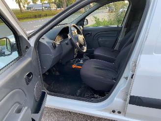 Dacia Logan 1.5 dCI picture 8