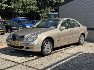 Avarii autoturisme Mercedes E-klasse 240 Elegance! 155dzk NAP! nL Auto 2002/1