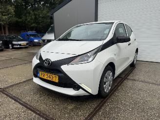 Avarii autoturisme Toyota Aygo 1.0 X-now Airco NAP! Lichte schade 2017/1