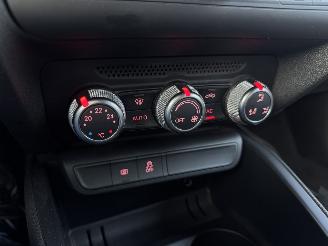 Audi A1 1.2 TFSI 2x s-line NAP Rijdbare schade! picture 31