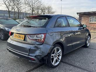 Audi A1 1.2 TFSI 2x s-line NAP Rijdbare schade! picture 11
