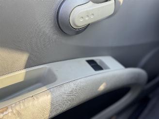 Nissan Micra 1.2 Visa Automaat rijdbaar NAP picture 16