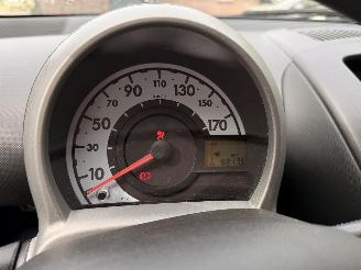 Toyota Aygo 1.0 VVT-i Now NationaleAutoPas Origineel NL Airco! picture 23