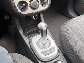 Opel Corsa 1.2-16V Enjoy, automaat picture 23