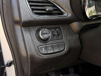 Opel Karl 1.0 Rocks picture 30