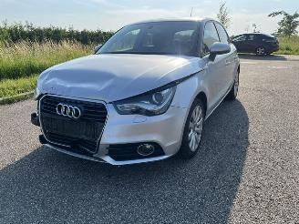 Schadeauto Audi A1 1.4 TFSI PRO LINE S 2013/3