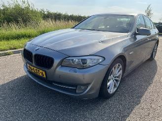 Avarii autoturisme BMW 5-serie 523i Executive Schuifdak 2010/6