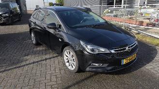Auto incidentate Opel Astra SPORTS TOURER+ 1.4 Turbo Innovation 98dkm! weinig schade 2019/1