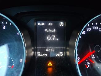 Volkswagen Polo 1.4 tdi luxe uitvoering weinig schade picture 10