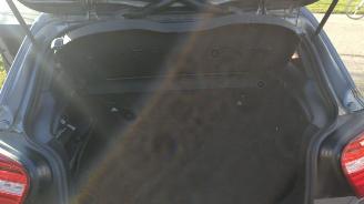 Mercedes A-klasse A 250 AMG Prestige Sport Super nette auto met rijdbare schade picture 22