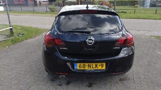 Opel Astra 1.4 Turbo Sport Cosmo Leuke auto motor loopt auto rijdt! picture 5