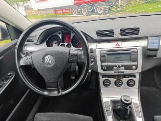 Volkswagen Passat 2.0 Highline FSI Business Nette auto picture 9