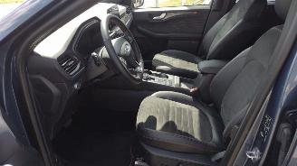 Ford Kuga 2.5 Phev ST Line 50.000 km Zeer luxe auto rijdbare schade!! picture 10