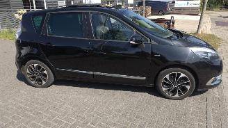 Renault Mégane Scénic 1.6 dci Bose Panodak Clima Mooie Luxe auto! picture 7