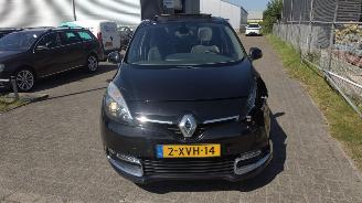 Renault Mégane Scénic 1.6 dci Bose Panodak Clima Mooie Luxe auto! picture 2