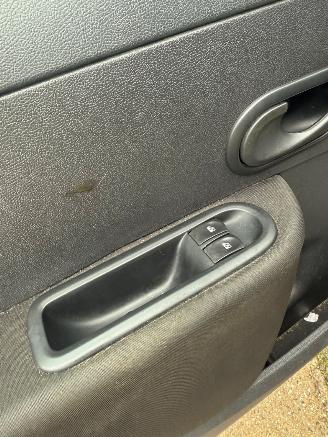 Renault Clio Koppeling stuk picture 9