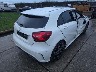 Mercedes A-klasse a200 picture 6