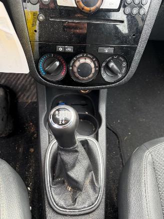 Opel Corsa 1.4 picture 10