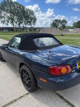Mazda MX-5 1.6 Cabrio picture 6
