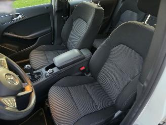 Mercedes B-klasse 1.5B-180CDI picture 8