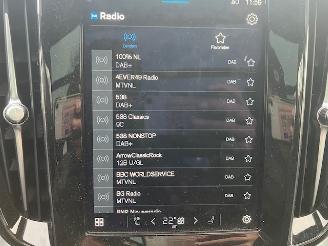 Volvo V-60 CROSS AWD 2.0B5 260 PK AUTOMAAT picture 20