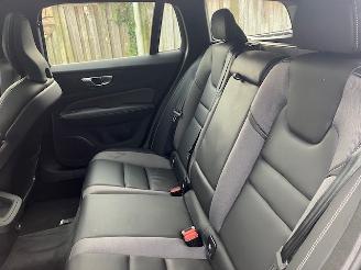 Volvo V-60 CROSS AWD 2.0B5 260 PK AUTOMAAT picture 13