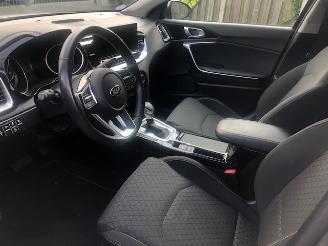 Kia Ceed 1.6 PHEV EXE PLUG-INN HYBRIDE 165 PK picture 11