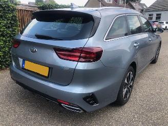 Kia Ceed 1.6 PHEV EXE PLUG-INN HYBRIDE 165 PK picture 4