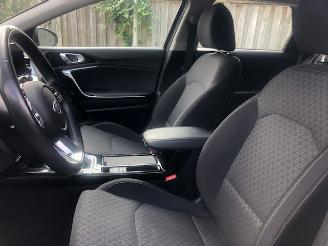 Kia Ceed 1.6 PHEV EXE PLUG-INN HYBRIDE 165 PK picture 13