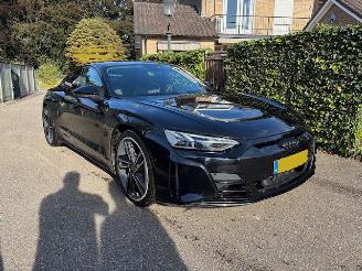damaged passenger cars Audi E-tron GT ZERO 1-100 Competition 93 kWh 500 PK 2021/6