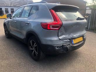 Volvo XC40 2.0 B4 Plus Dark 205 PK picture 6