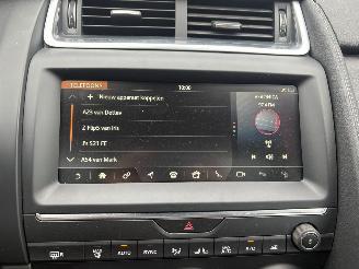 Jaguar E-Pace R-SPORT P250 PK AWD PANORAMA VOLL picture 32